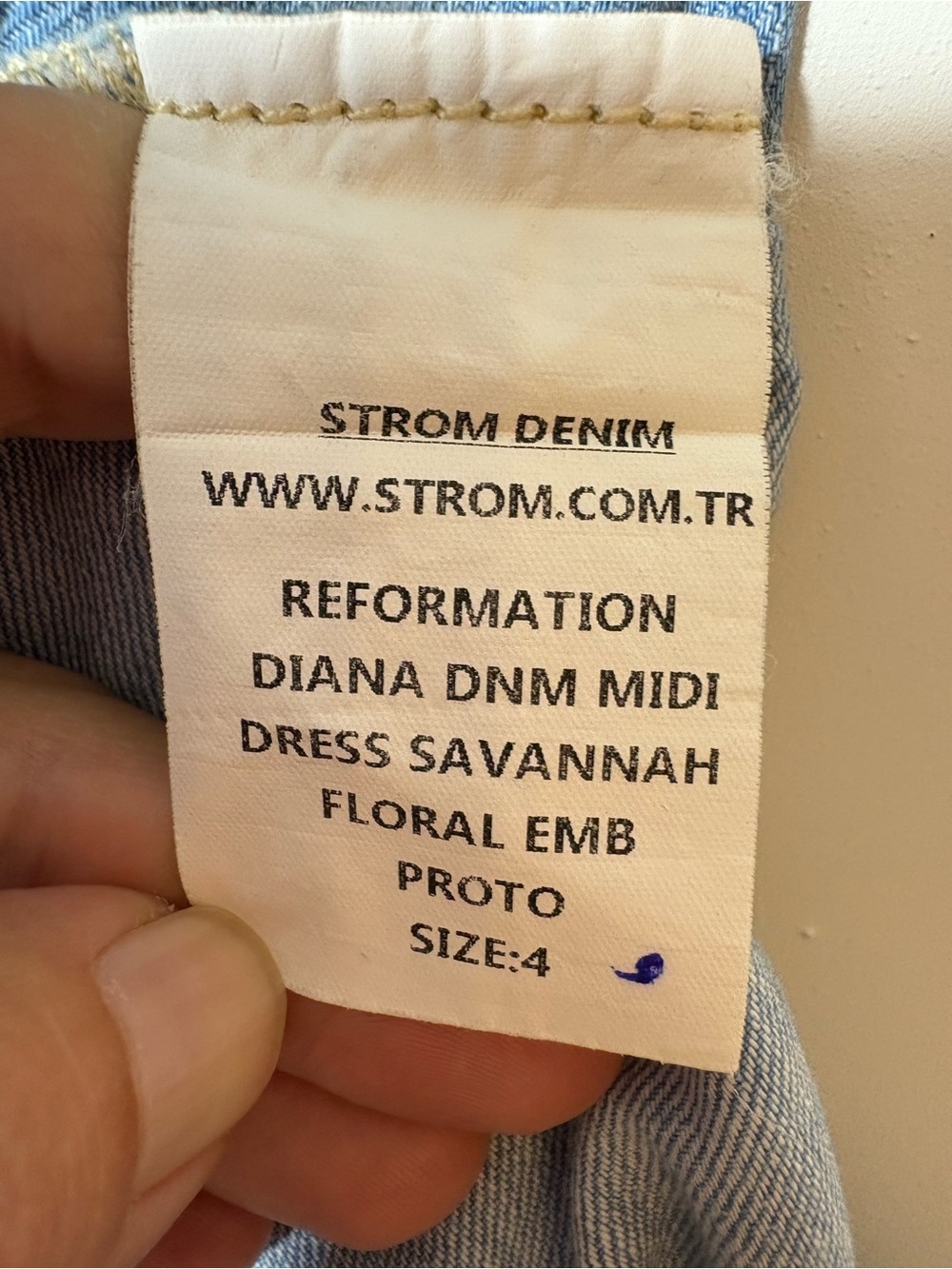 Reformation Diana Embroidered Floral Denim Midi Dress Sz 4 - Picture 8 of 9